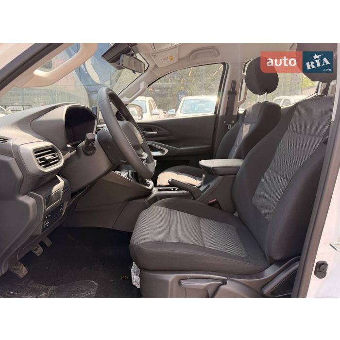 Peugeot Landtrek 2026 Double Cab 1.9d MT (150 к.с.) 4x4 ЛЮТИЙ