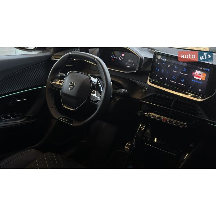 Peugeot 2008 2025 1.2 Hybrid 6DCT (136 к.с.) GT